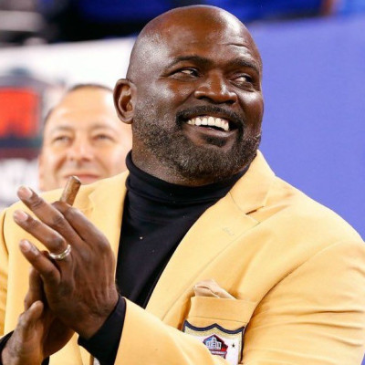 Lawrence Taylor profile Photo