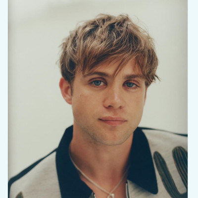 Leo Woodall profile Photo