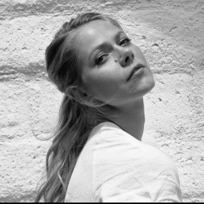 Lily Cowles profile Photo