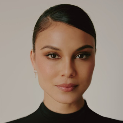 Nathalie Kelley profile Photo