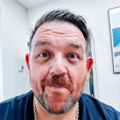 Nick Frost profile Photo
