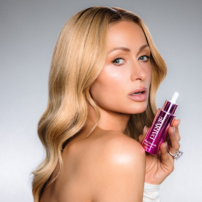 Paris Hilton profile Photo