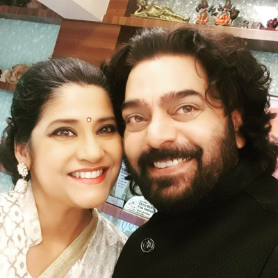 Renuka Shahane profile Photo