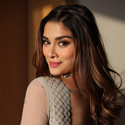 Saiee Manjrekar profile Photo