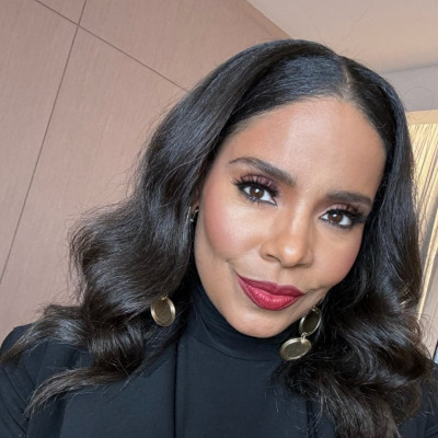 Sanaa Lathan profile Photo