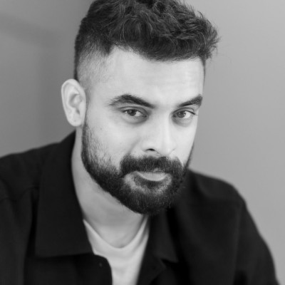 Tovino Thomas profile Photo
