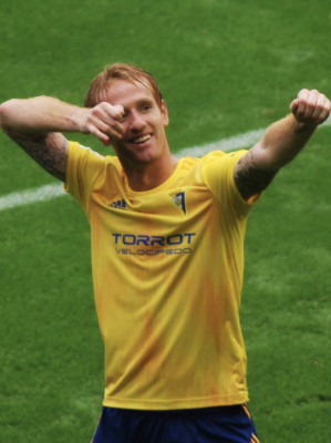 Álex Fernández (footballer, born 1992)