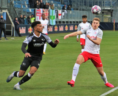 Archie Brown (footballer)