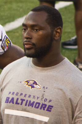 Arthur Jones (American football)