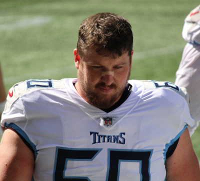 Ben Jones (offensive lineman)