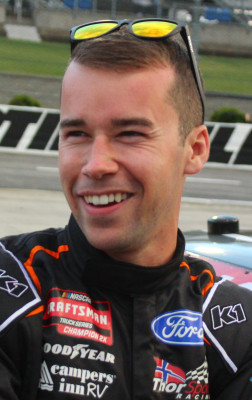 Ben Rhodes (racing driver)