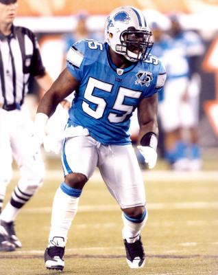 Buster Davis (linebacker)