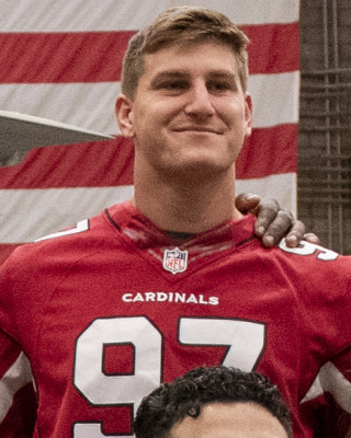 Cameron Thomas (linebacker)