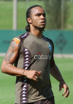 Carlos Alberto (footballer, born December 1984)