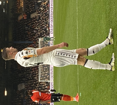 Charlie Hughes (footballer, born 2003)