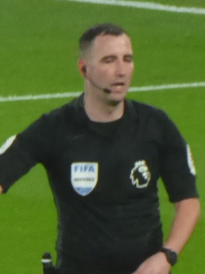 Chris Kavanagh (referee)