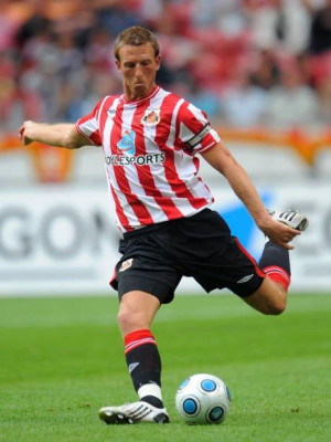 Danny Collins (footballer)
