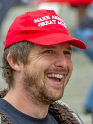 Derrick Evans (politician)