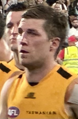 Dylan Moore (footballer)