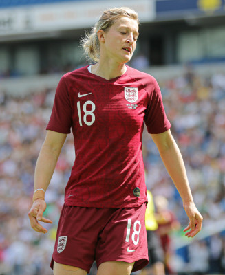 Ellen White (footballer)