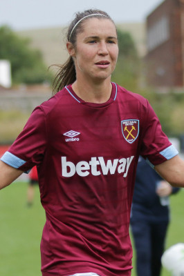 Jane Ross (footballer)