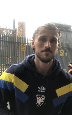 Joe Lewis (footballer, born 1999)