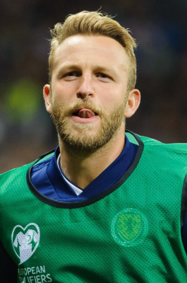 Johnny Russell (footballer)