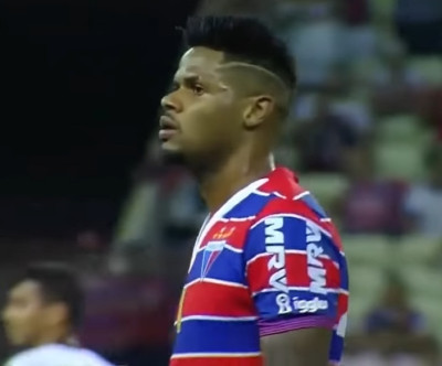 Júnior Santos (footballer, born 1994)