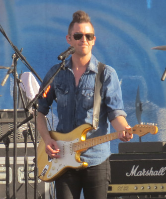 Lincoln Brewster