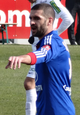 Lisandro López (footballer, born 1983)