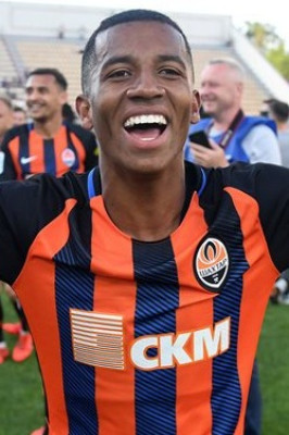 Marcos Antônio (footballer, born 2000)