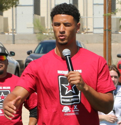 Michael Wilson (wide receiver)