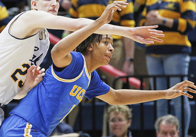 Moses Brown (basketball)