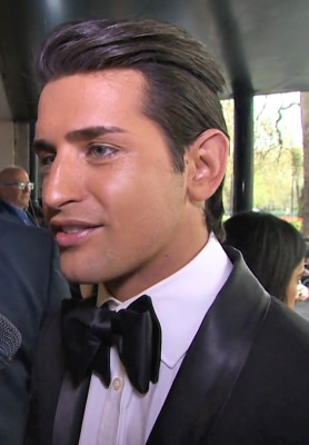 Ollie Locke
