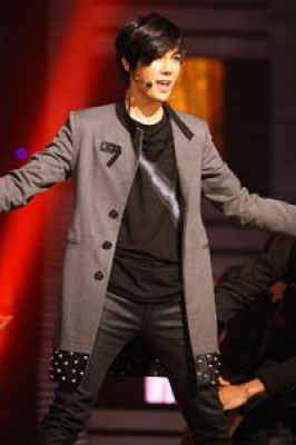 Park Jung-min (singer)