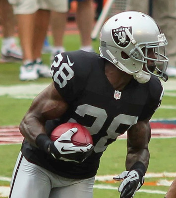 Phillip Adams (American football)