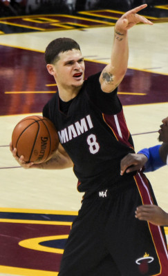 Tyler Johnson (basketball)