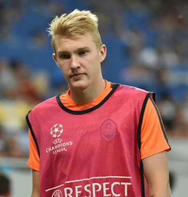 Viktor Kovalenko (footballer)