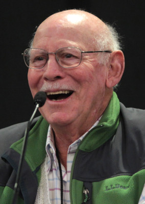 Alan Oppenheimer profile Photo