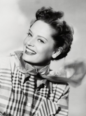 Alexis Smith profile Photo