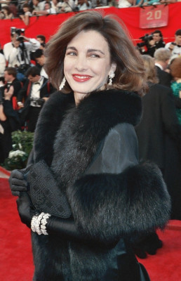 Anne Archer profile Photo