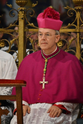 Athanasius Schneider profile Photo