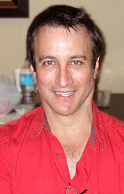 Bronson Pinchot profile Photo