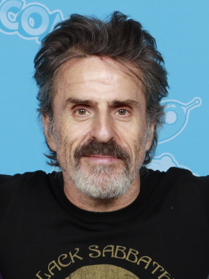 Con O'Neill (actor) profile Photo