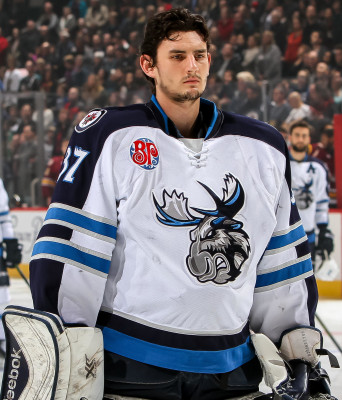 Connor Hellebuyck profile Photo