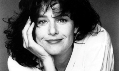 Debra Winger profile Photo