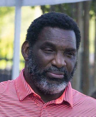 Doug Williams (quarterback) profile Photo