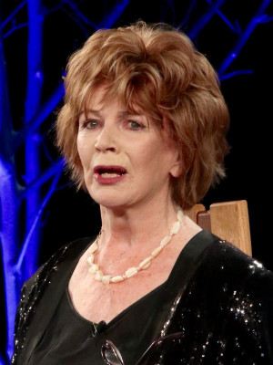 Edna O'Brien profile Photo