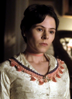 Elaine Cassidy profile Photo