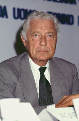 Gianni Agnelli profile Photo